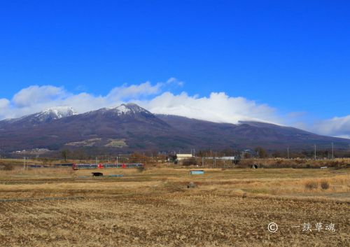 浅間山としなの鉄道115系