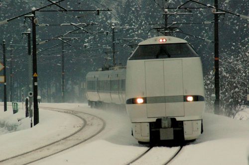 静寂と列車と!