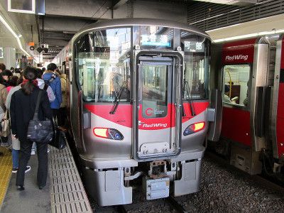 JR西日本227系 可部線普通可部行き
