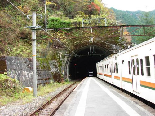 急行「飯田線秘境駅号」、2019年春も運転! 飯田線の秘境駅を一気に巡るチャンスです!