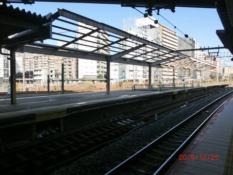 新大阪駅 旧11・12番のりば改装工事(2016年12月25日)