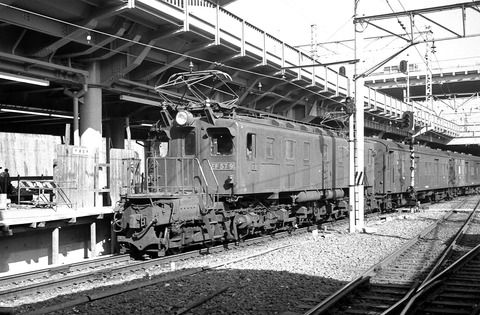 70年代初期の上野駅(24)