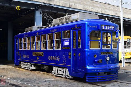 長崎の路面電車「みなと」デビュー 120円で乗れる「水戸岡デザイン」