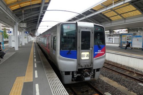 ☆【ことでん・レトロ列車】マリンライナー「パノラマグリーン席」、「レトロ列車」で取材を受ける!?、「山田家」讃岐うどん巡り、徳島から路線バス、2016/9/18~19(その9)☆