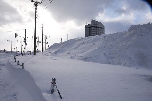 はじっこと真ん中と 北海道真冬の鉄道旅 その11 北防波堤ドーム