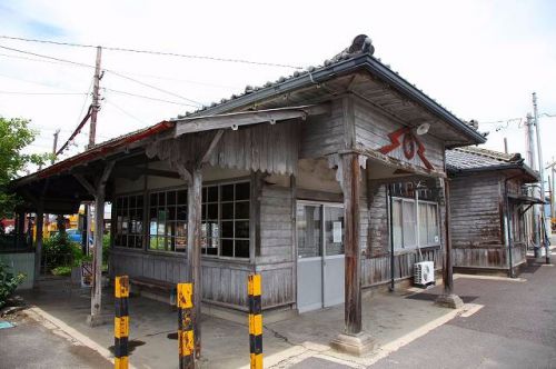 松本電鉄_上高地線_木造駅舎を振り返る_1