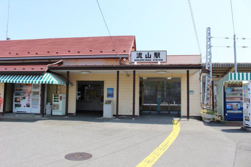 都会のローカル線、流鉄「流山線」に乗車してきました! 住宅街を縫って2両の電車が走ります!