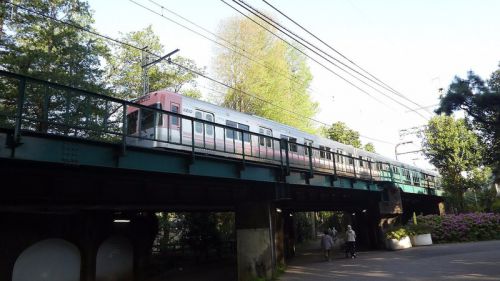京王井の頭線 井の頭公園駅付近