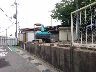 和泉鳥取駅バリアフリー化工事の様子(2017.5.9)
