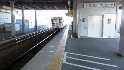 東海道本線 清水駅 313系発車