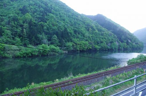 潮駅の朝~17年5月三江線旅行記その7
