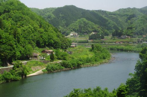 石見川本駅~17年5月三江線旅行記その10