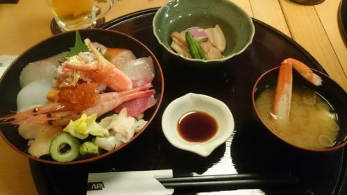 ♪日本真ん中らへん鉄道の旅2017初夏♪第34話『金沢で海鮮丼。今回の旅の最後の晩餐。』