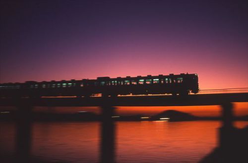 第1036回 鉄道シルエット写真の魅力 ①