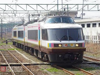 列車内で鉄道グッズ販売 団体専用「上越線てつしょっぷ」1往復限定で運転
