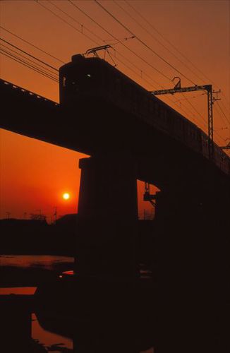 第1043回 鉄道シルエット写真の魅力 ⑧