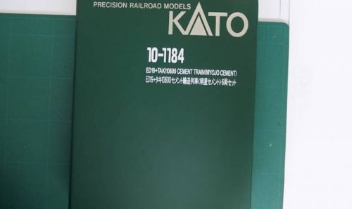 KATOの10-1184 ED19-2+タキ10600セメント輸送列車(明星セメント)セット