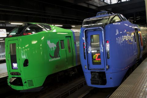 スーパーとかち1号・7号はキハ283系が代走に-混んでいた特急宗谷