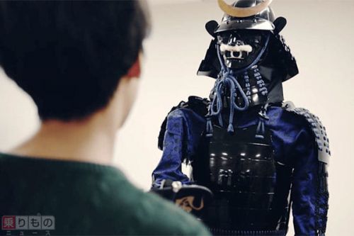 「AIサムライ」が観光案内 浅草駅であすから実証実験 東武と凸版印刷
