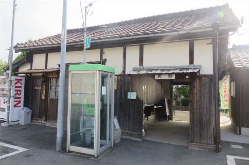第1079回 巣立ち近しローカル線の駅