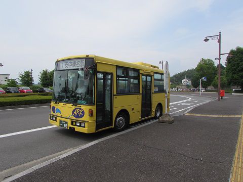 磯部駅前から、路線バスで安中榛名駅前に到着。 【2017年07月 群馬県安中市】