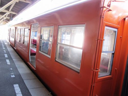 伊予鉄道700系電車