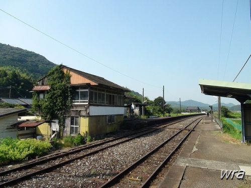 平成筑豊鉄道田川線 崎山駅(福岡県みやこ町) 福岡最凶クラスのオンボロ駅舎