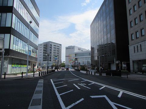 多治見駅南口。駅前広場を出て左手はオフィス街? 【2017年05月 岐阜県多治見市】