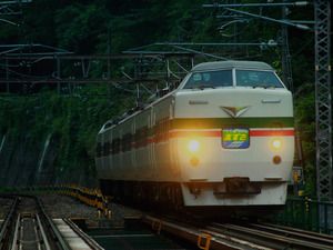 永遠のレガシー その2 東京・名古屋・長野で189系の特急木曽あずさを撮影をする