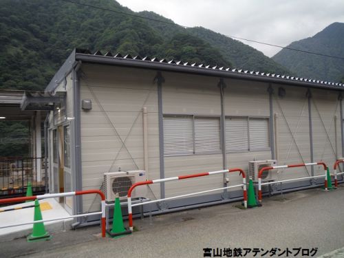 宇奈月温泉駅の仮駅舎がオープンしました