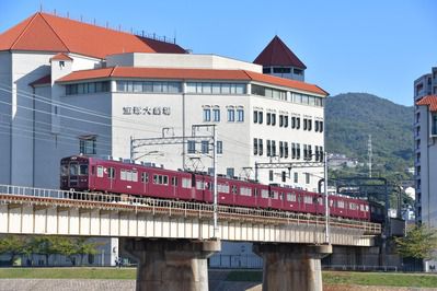 今も2編成が健在、阪急今津線3000系