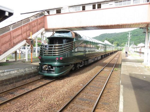 三江線を廃止前に乗り納め!江津駅から全席埋まる混雑…