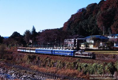 杲(ひので)小学校と元祖トロッコ列車