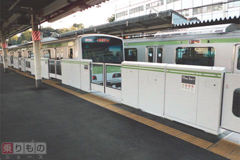 JR原宿駅でホームドアを一部撤去 竹下口からの地下通路を新設