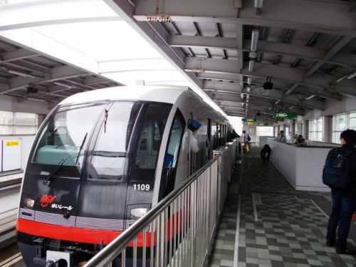 旭橋駅 沖縄都市モノレール線(ゆいレール)