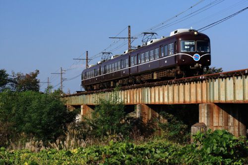 長野電鉄2000系