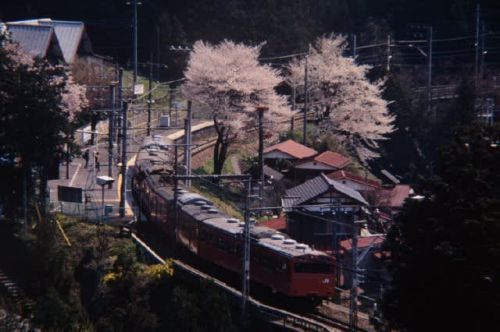 青梅線103系 川井駅から古里駅へ 1997-04-12