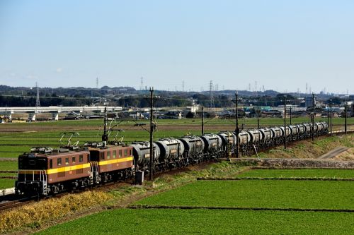 三岐鉄道の藤原岳の麓を行くED45重連のセメント貨物(三里~丹生川)