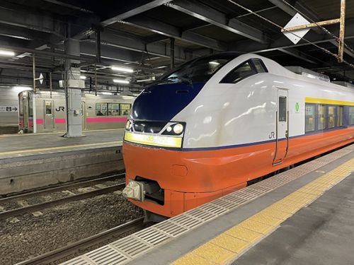 特急つがるの40%OFFのお得な切符(お先にトクだ値(乗車券つき))