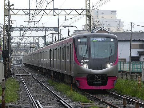 京王電鉄 Mt.TAKAO号1 高尾山口行き 5000系