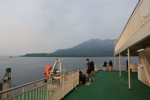 沖縄都市モノレール完乗の旅(クイーンコーラルクロス出港)