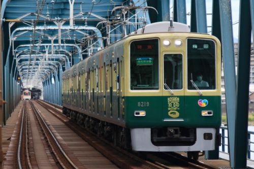 阪神淀川 8219F「甲子園球場100周年記念ラッピングトレイン」