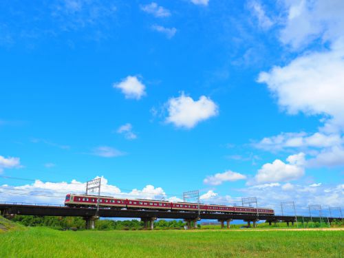 夏 近鉄3200系