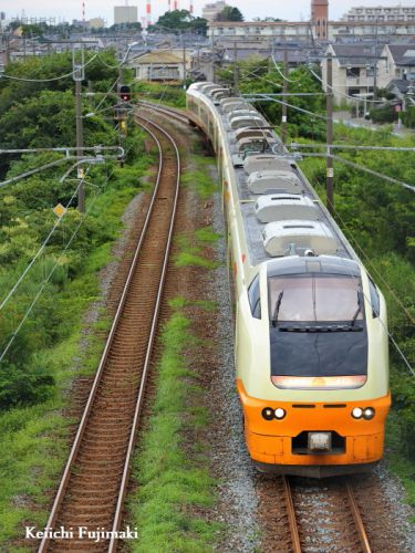 3374Ⅿ直江津行き快速列車に 標準色のいなほが入る