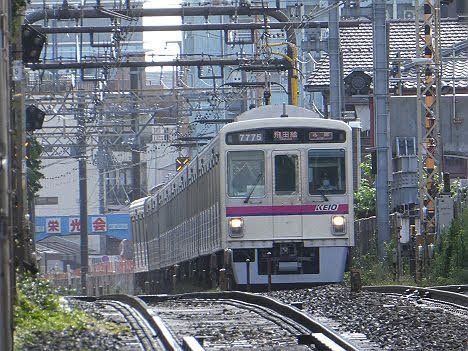 京王電鉄京王線 各停 飛田給行き2 7000系LED車