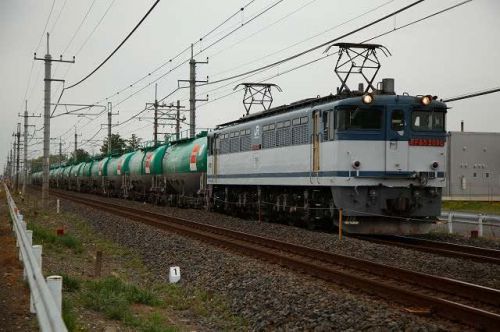 2018年4月撮影「TG02編成「華」、貨物列車」