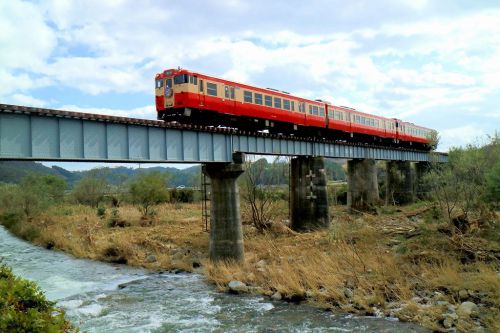 みまさかスローライフ列車!美作滝尾