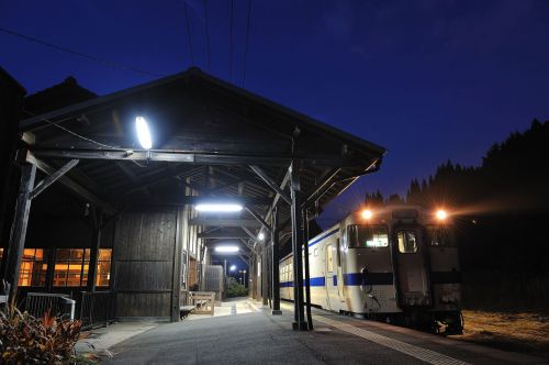 矢岳駅2