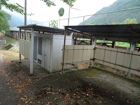 〔2016/8/8-10 三江線・木次線の旅 その5〕三江線潮駅のトイレ