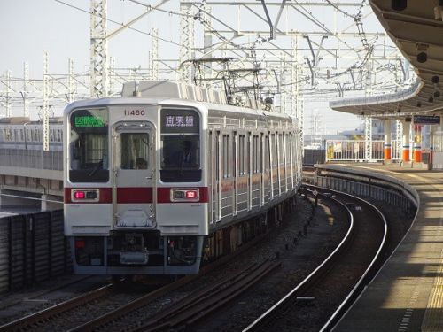 小菅の複々線を走る様々な列車達 東武の車両編 14 10080系
